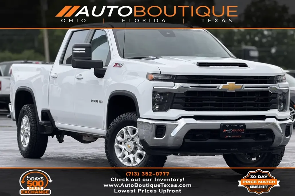 2024 Chevrolet Silverado 2500HD LT photo 1