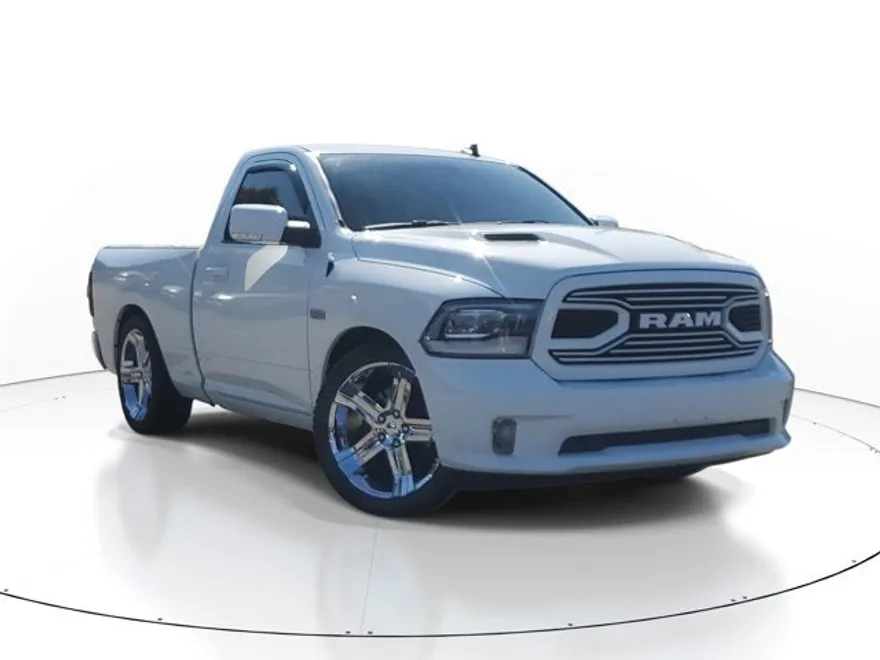 2018 Ram 1500 Sport photo 1