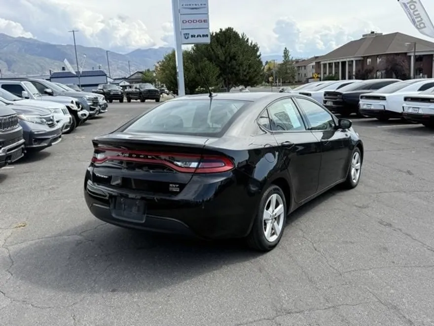 2016 Dodge Dart SXT photo 1