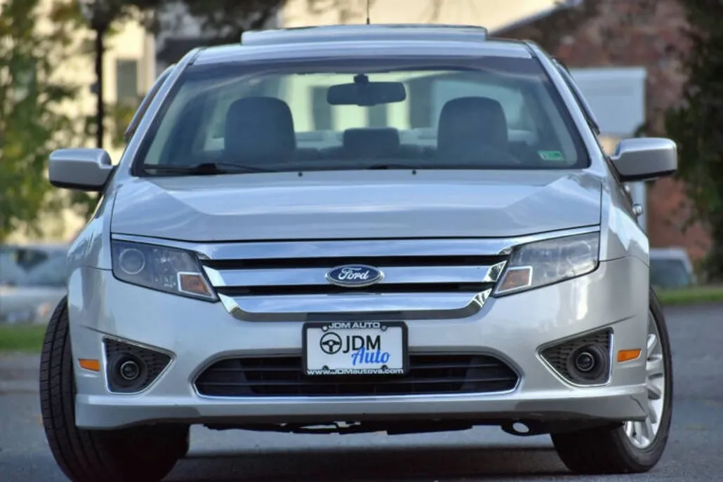 2010 Ford Fusion Hybrid photo 1