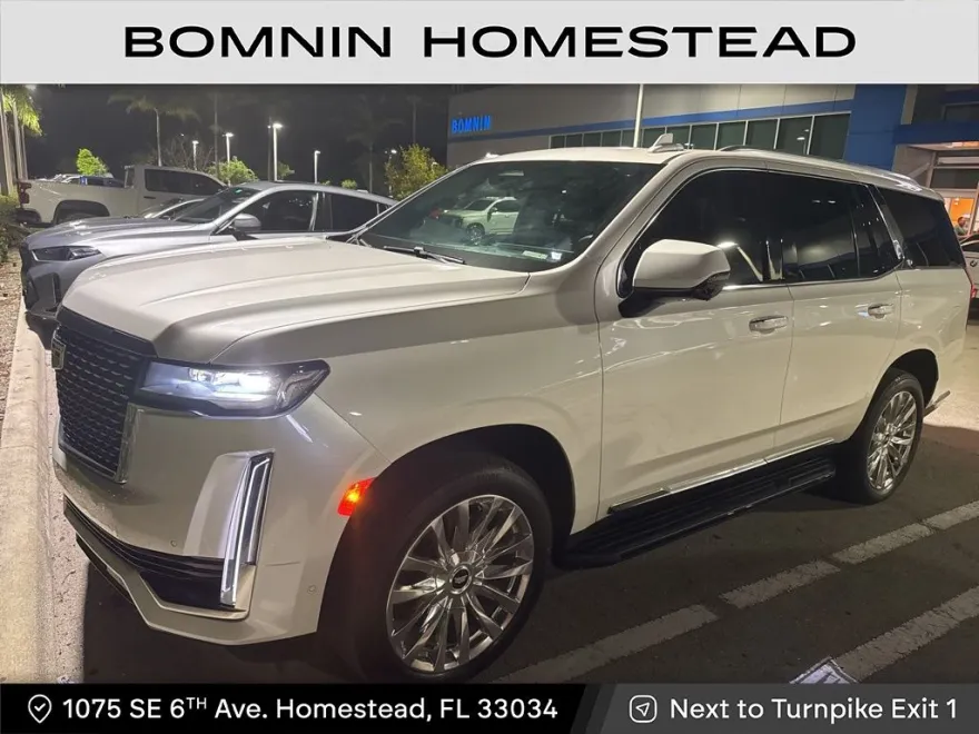 2023 Cadillac Escalade Premium Luxury photo 1