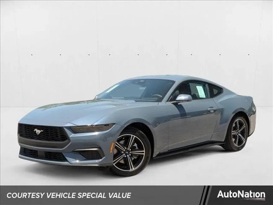 2025 Ford Mustang EcoBoost photo 1