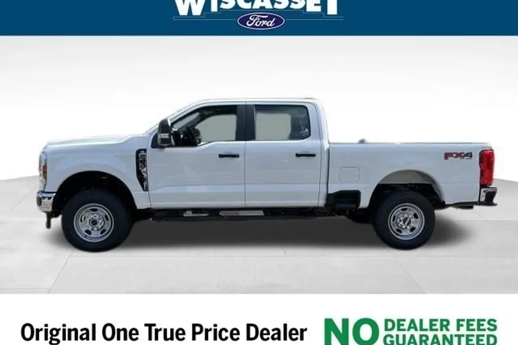 2025 Ford F-350 XL photo 1