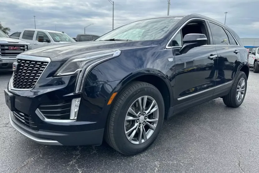 2021 Cadillac XT5 Premium Luxury photo 1