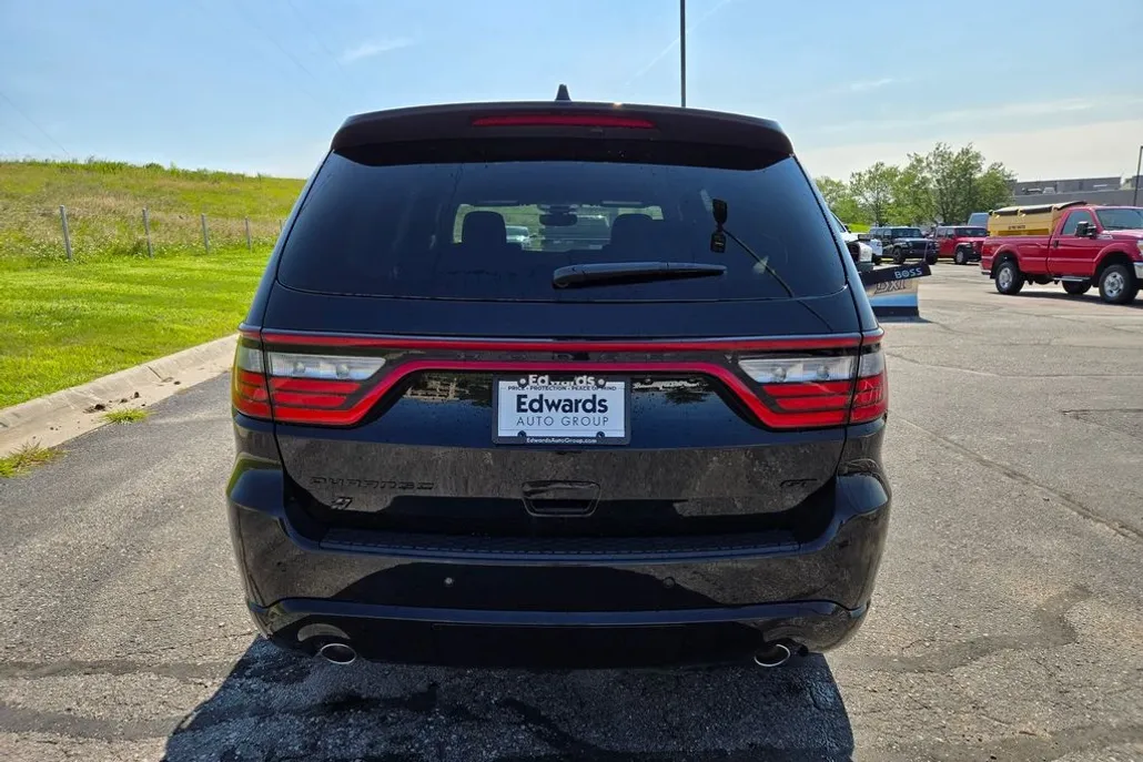 2025 Dodge Durango GT photo 1