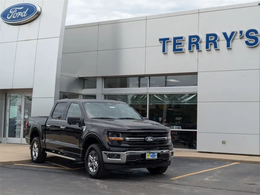 2024 Ford F-150 XLT photo 1