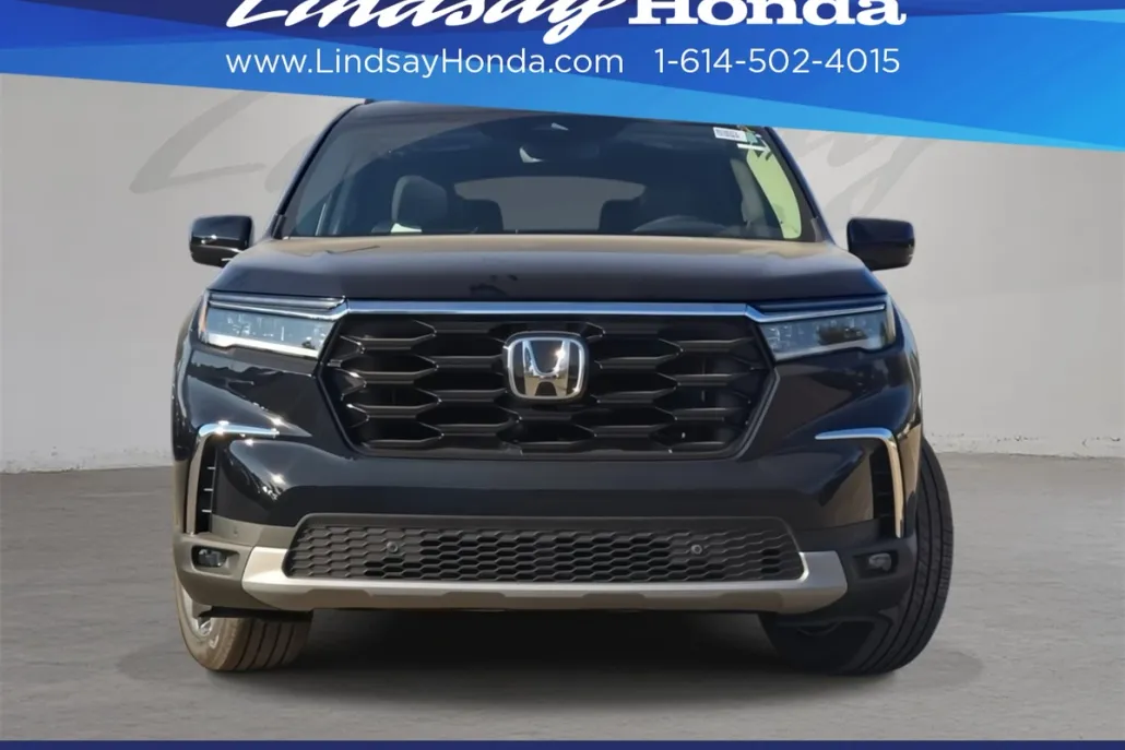 2025 Honda Pilot Touring photo 1