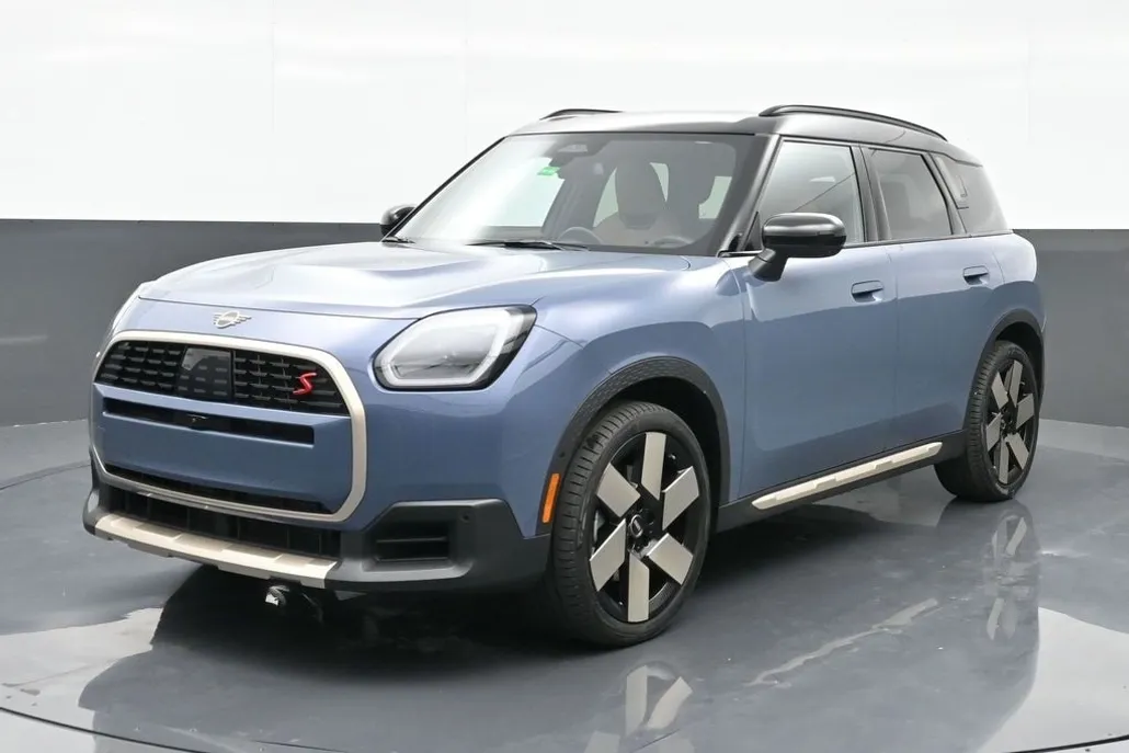 2025 Mini Countryman S photo 1