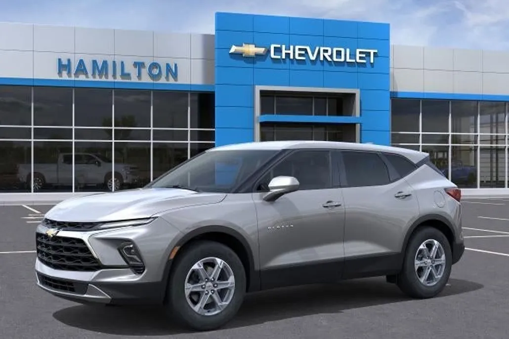 2025 Chevrolet Blazer 2LT photo 1
