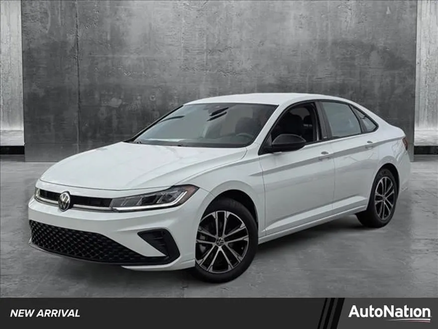 2025 Volkswagen Jetta Sport photo 1