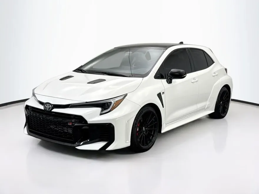 2025 Toyota Corolla GR Premium photo 1
