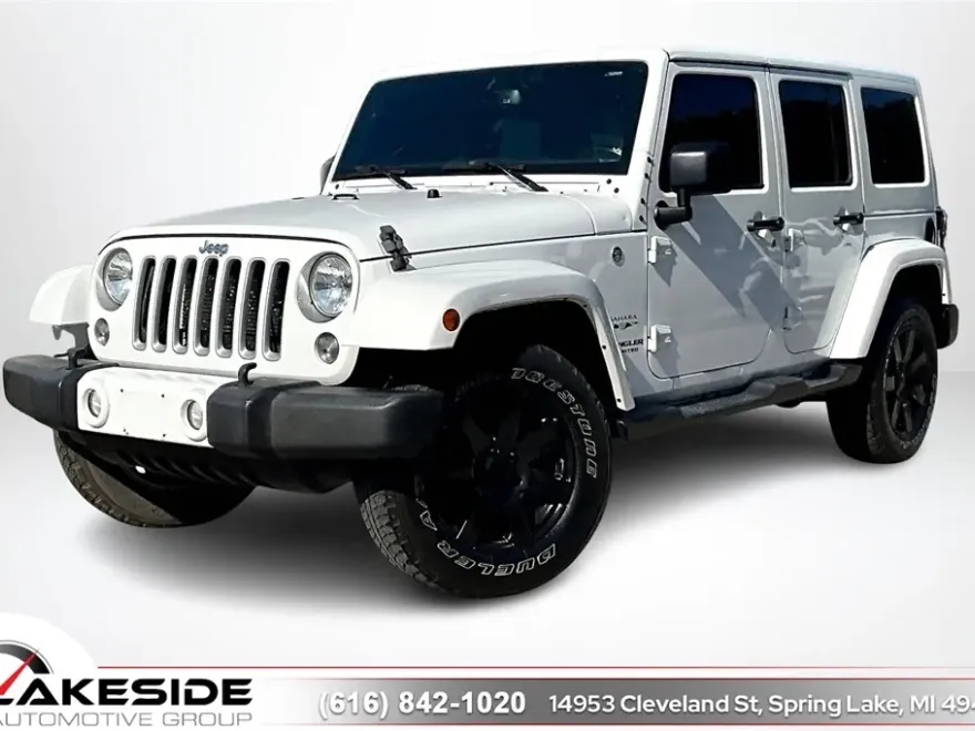 2016 Jeep Wrangler Unlimited Sahara photo 1