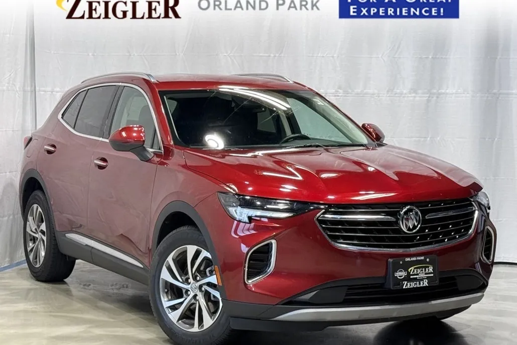 2023 Buick Envision Essence photo 1