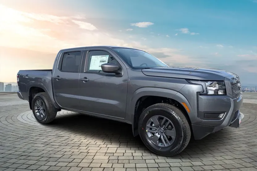 2025 Nissan Frontier Crew Cab SV photo 1