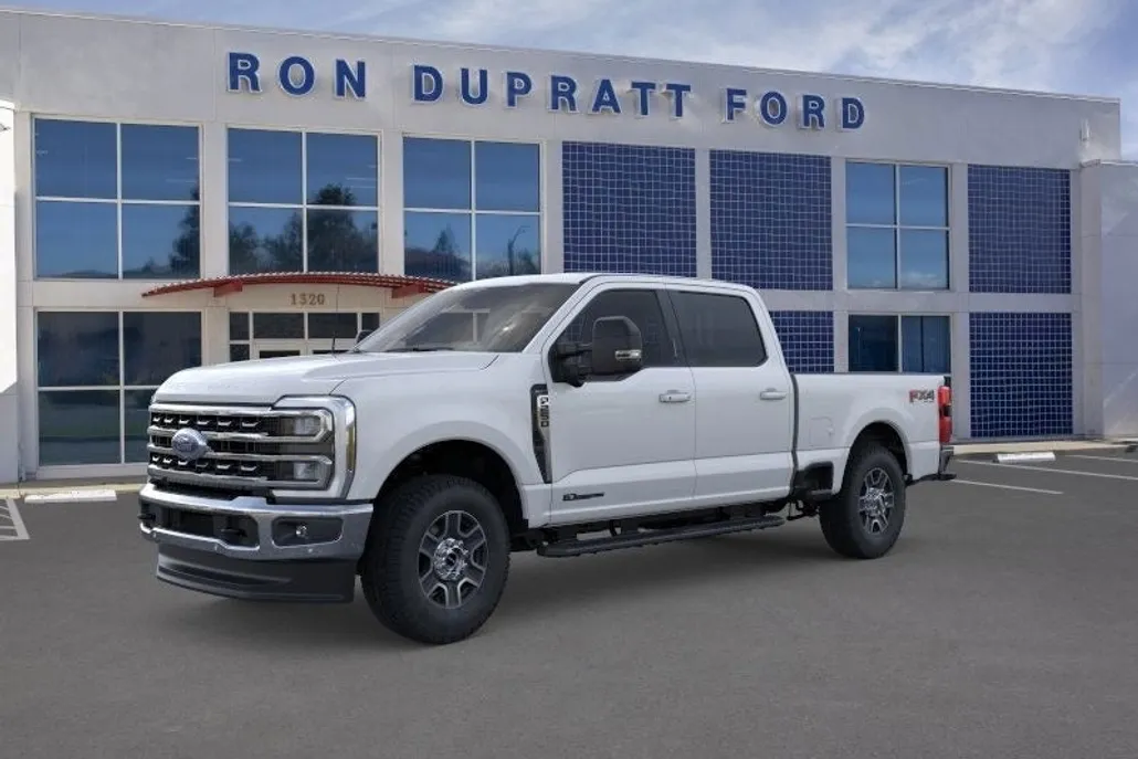 2026 Ford F-250 Lariat photo 1