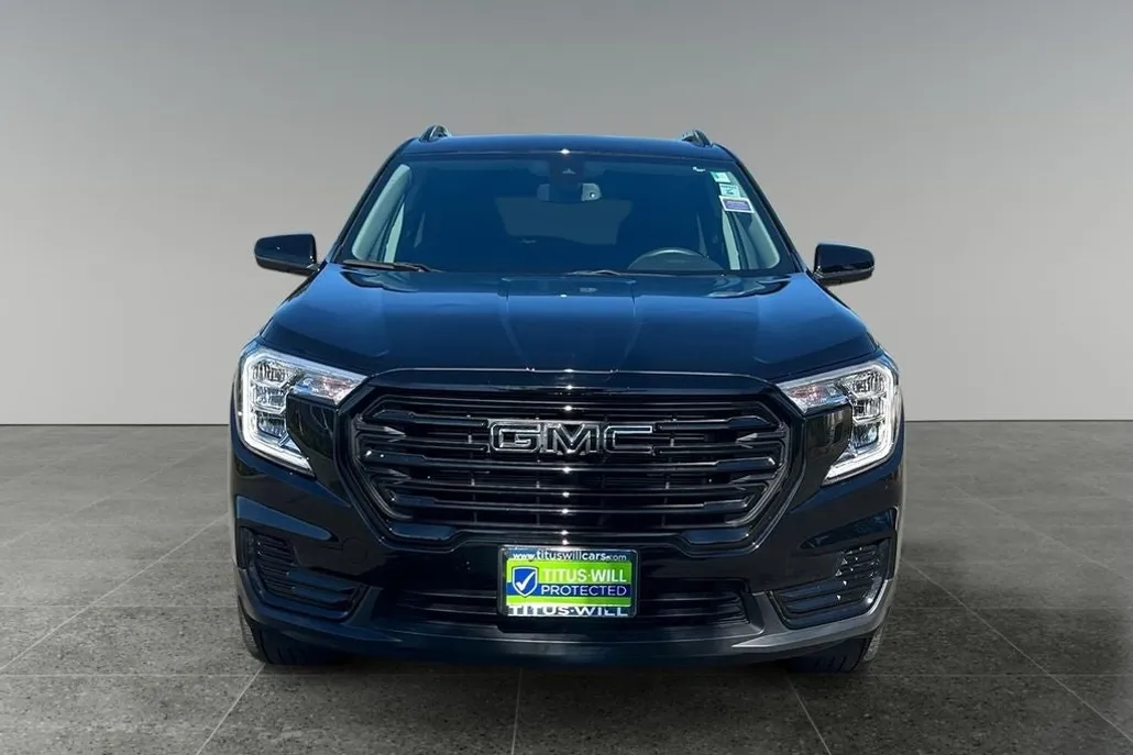 2023 Gmc Terrain SLE photo 1