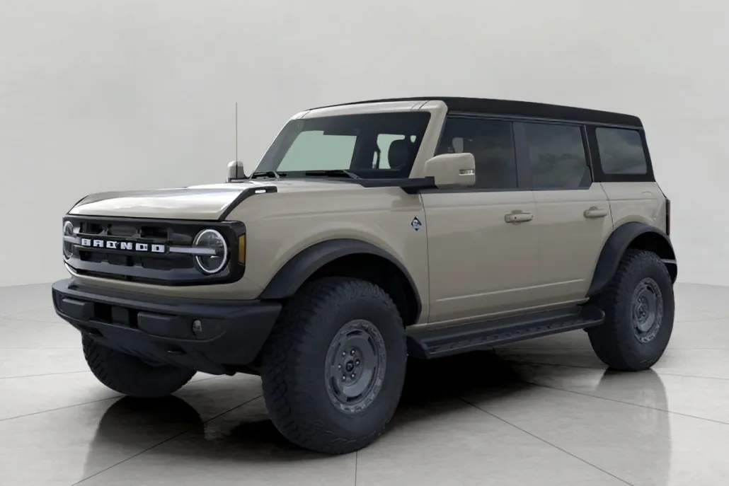 2025 Ford Bronco Outer Banks photo 1