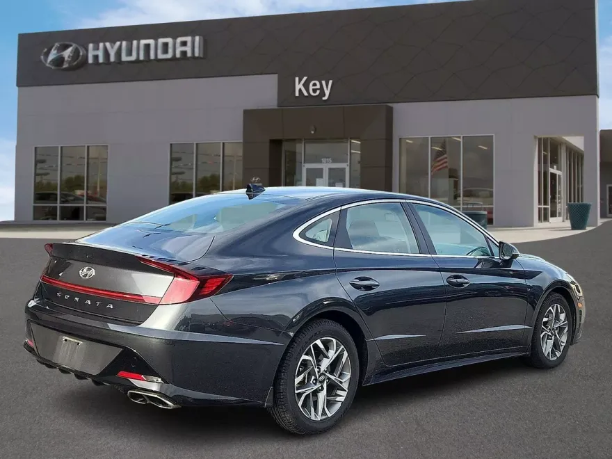 2023 Hyundai Sonata SEL photo 1