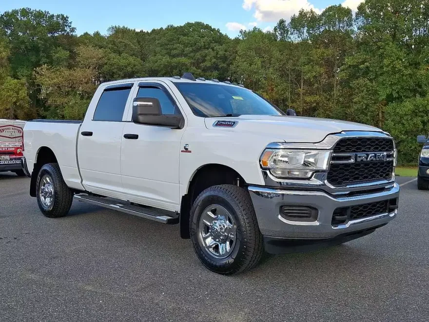 2023 Ram 2500 Tradesman photo 1