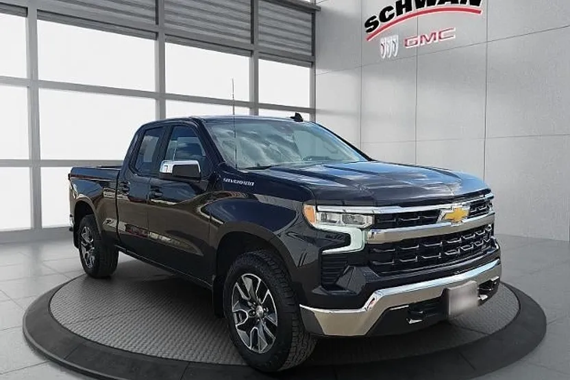 2022 Chevrolet Silverado 1500 LT photo 1