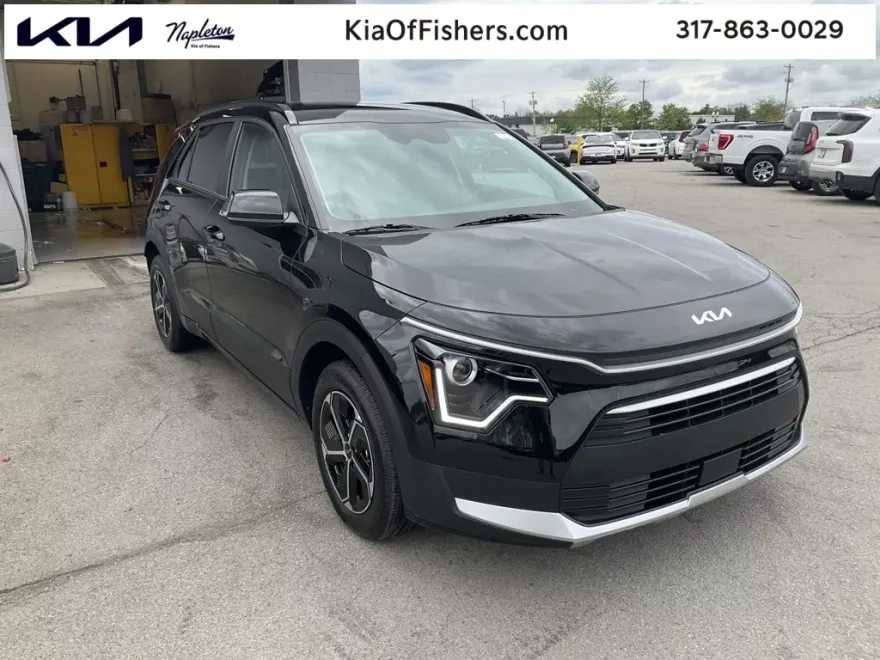 2025 Kia Niro EX photo 1