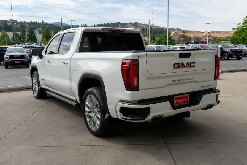 2021 Gmc Sierra 1500 Denali photo 1