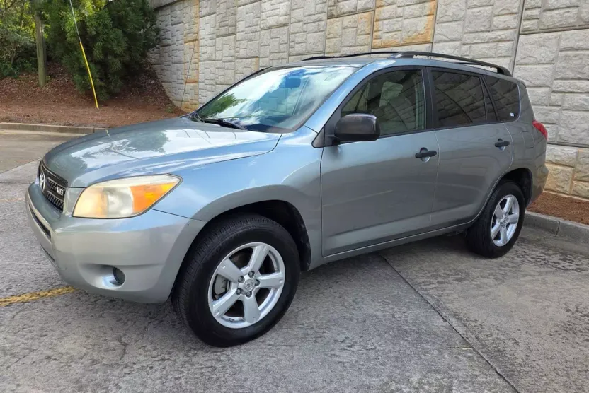 2006 Toyota RAV4 Sport photo 1