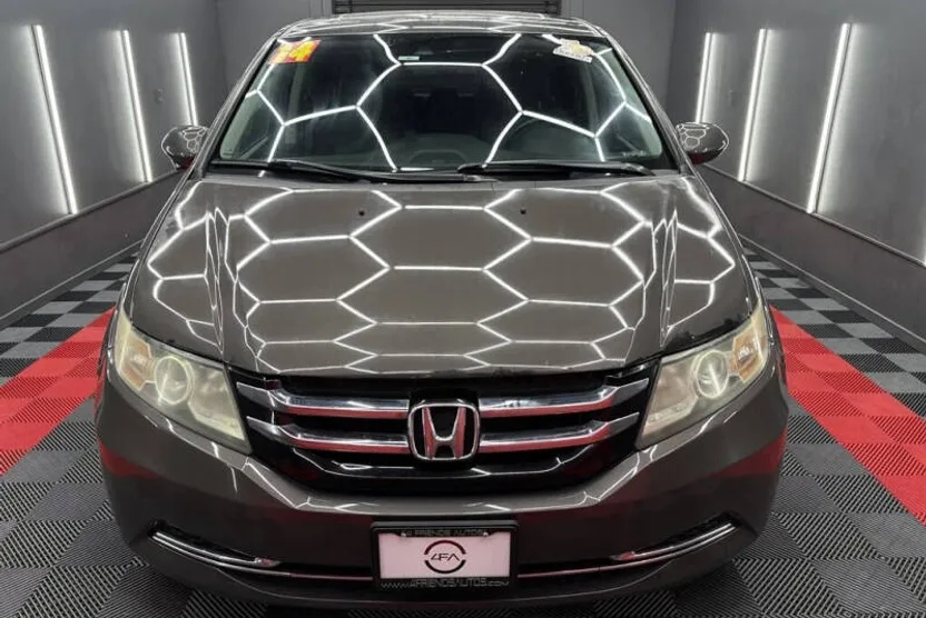 2014 Honda Odyssey EX-L photo 1