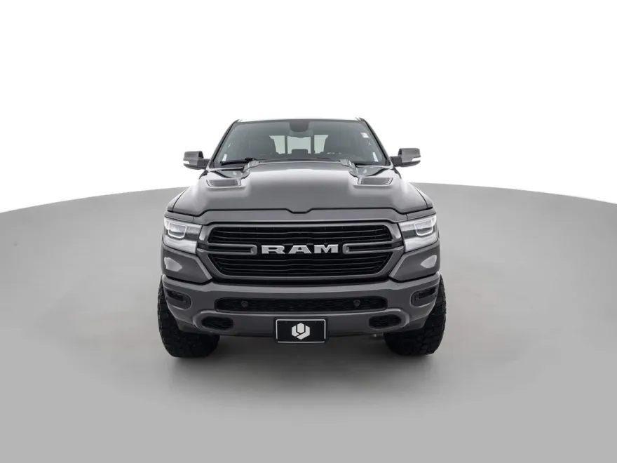 2019 Ram 1500 Laramie photo 1
