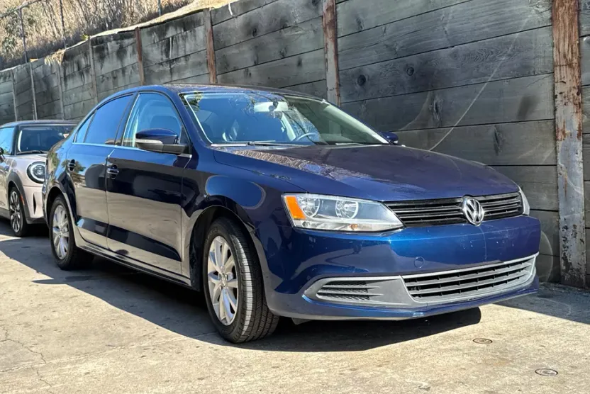 2014 Volkswagen Jetta 1.8T SE photo 1