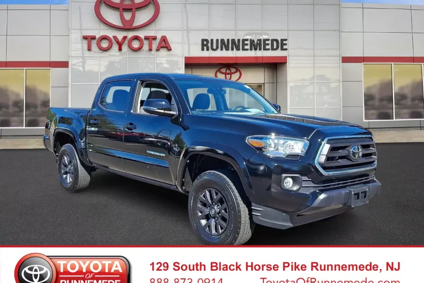 2023 Toyota Tacoma SR5 photo 1