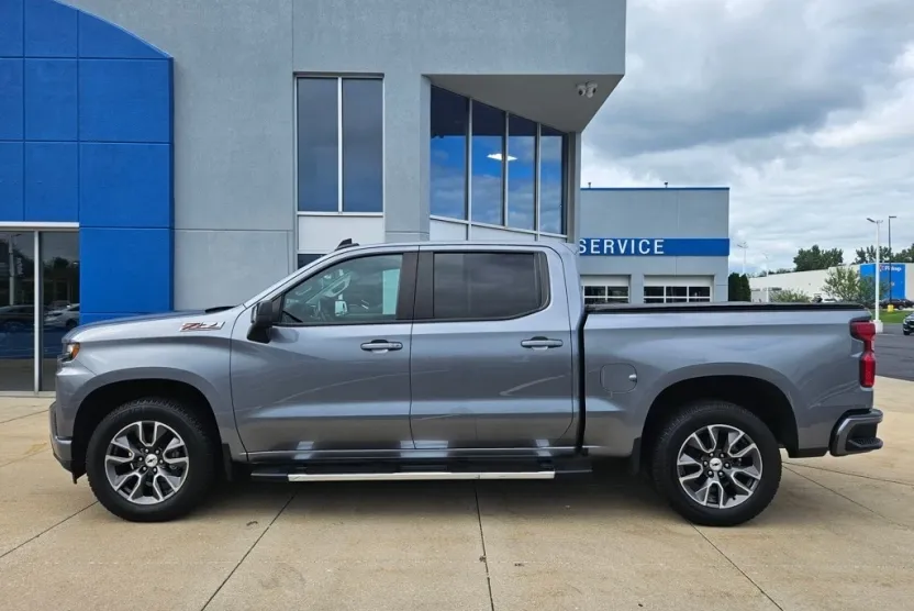 2020 Chevrolet Silverado 1500 RST photo 1