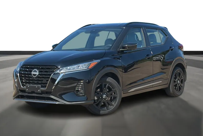 2024 Nissan Kicks SR photo 1