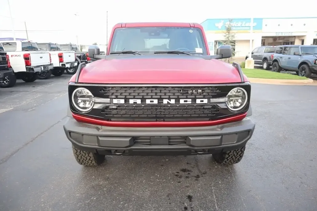 2025 Ford Bronco Big Bend photo 1