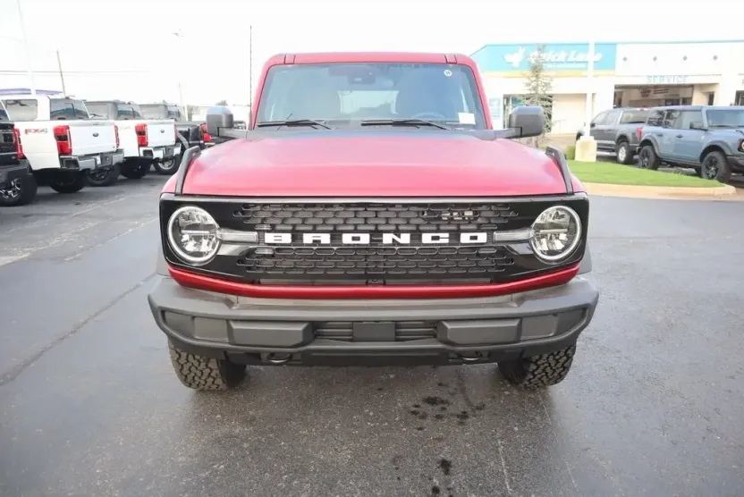 2025 Ford Bronco Big Bend photo 1