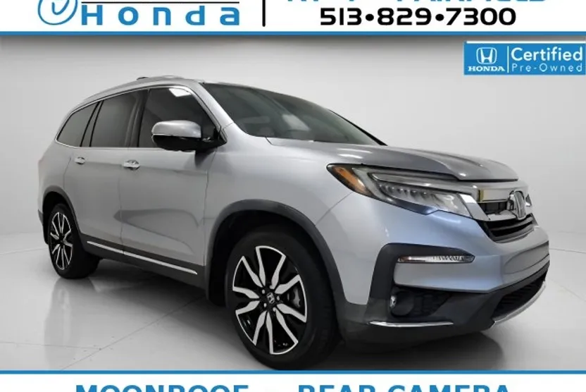 2021 Honda Pilot Touring photo 1
