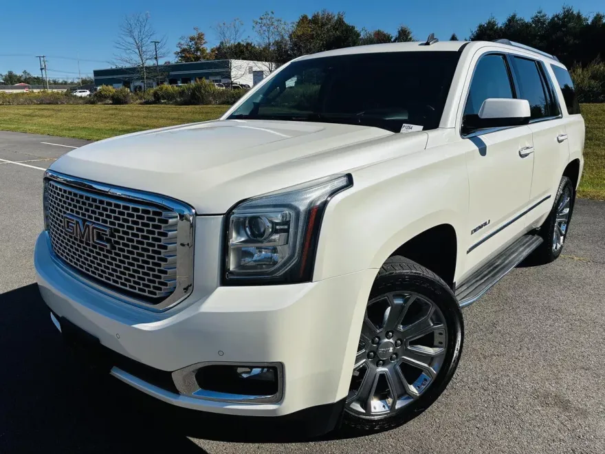 2015 Gmc Yukon Denali photo 1