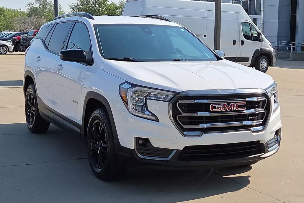 2022 Gmc Terrain AT4 photo 1