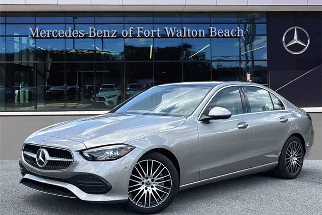 2024 Mercedes Benz C 300 photo 1