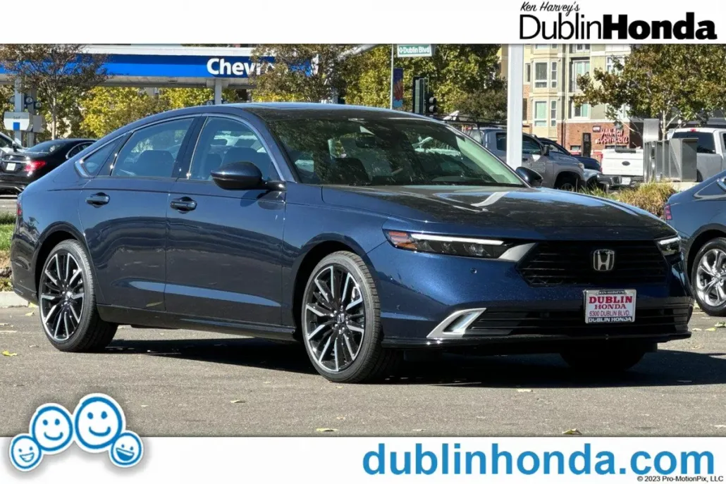 2025 Honda Accord Hybrid Touring photo 1