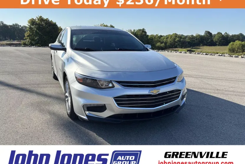2016 Chevrolet Malibu 1LT photo 1
