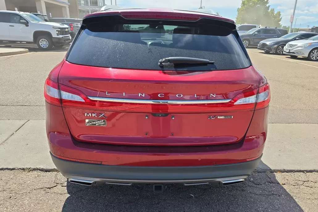 2016 Lincoln MKX Reserve photo 1