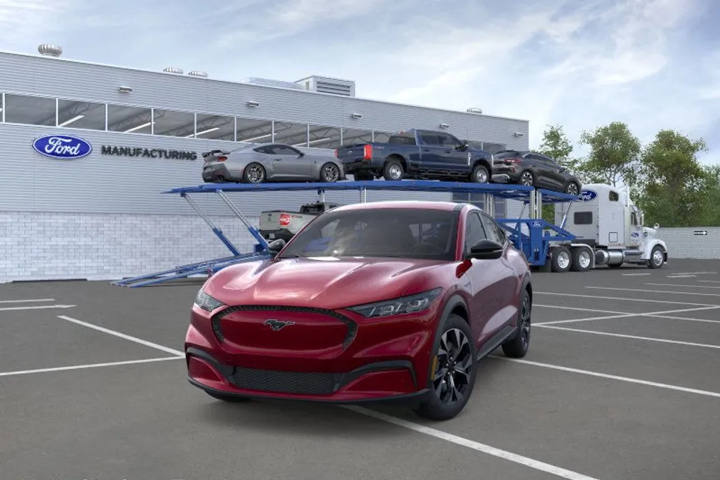 2025 Ford Mustang Mach-E Select photo 1