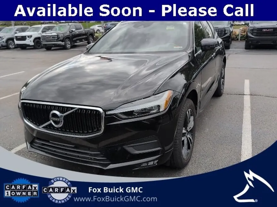 2021 Volvo XC60 Momentum photo 1