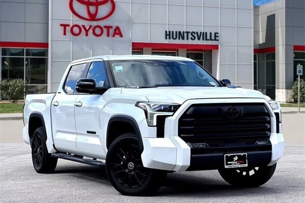 2024 Toyota Tundra Limited photo 1