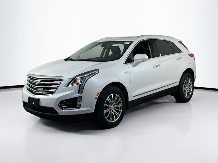 2019 Cadillac XT5 Luxury photo 1