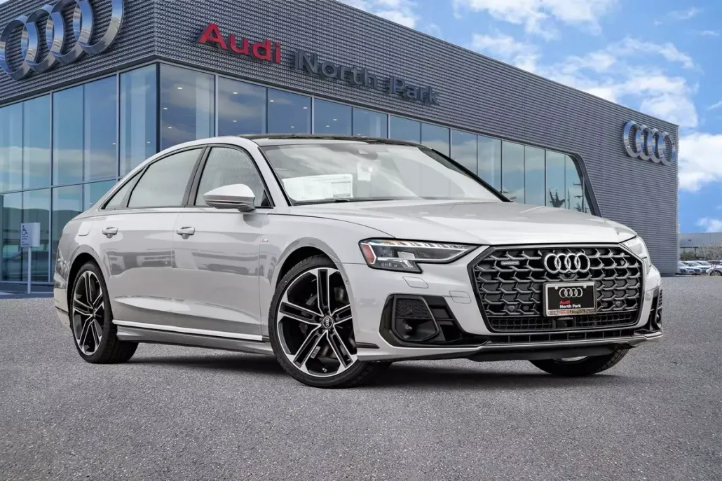 2025 Audi A8 L 55 photo 1