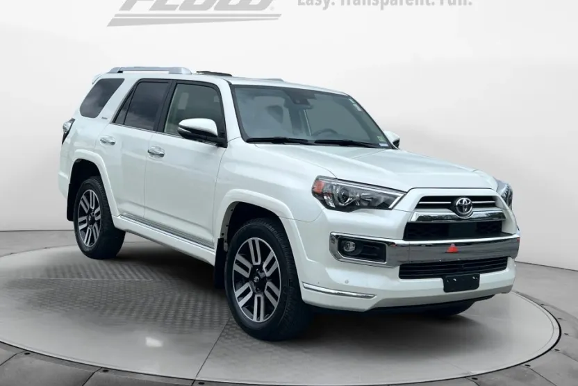 2023 Toyota 4Runner Limited photo 1
