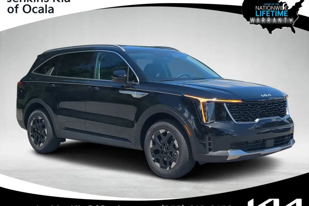 2026 Kia Sorento S photo 1