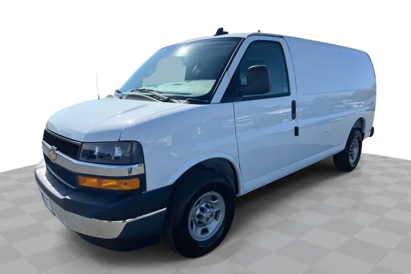 2025 Chevrolet Express Cargo 2500 photo 1